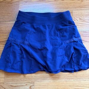 Athleta momentum ruffle skort size large